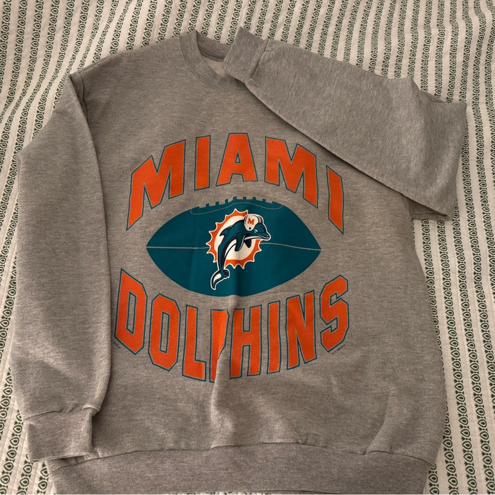 Vintage Miami dolphins sweatshirt
